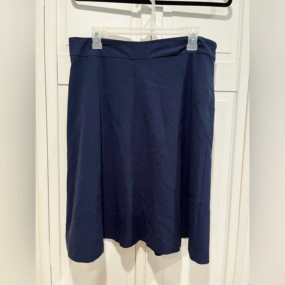 Covington skirt size 14‎ EUC